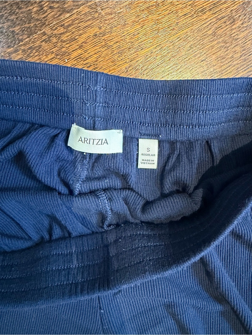 Aritzia Navy Ribbed sweatpants